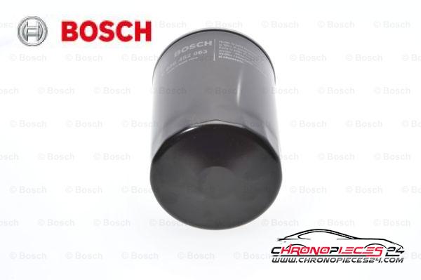 Achat de BOSCH 0 986 452 063 Filtre à huile pas chères