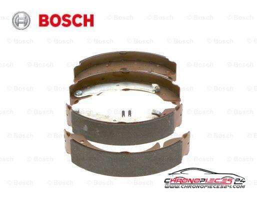 Achat de BOSCH 0 986 487 327 Jeu de mâchoires de frein pas chères