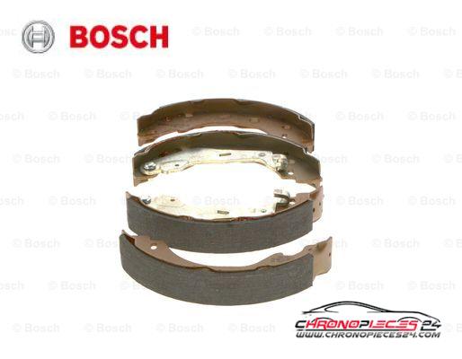 Achat de BOSCH 0 986 487 600 Jeu de mâchoires de frein pas chères