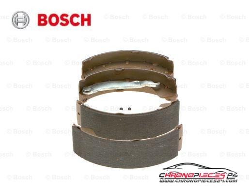 Achat de BOSCH 0 986 487 614 Jeu de mâchoires de frein pas chères