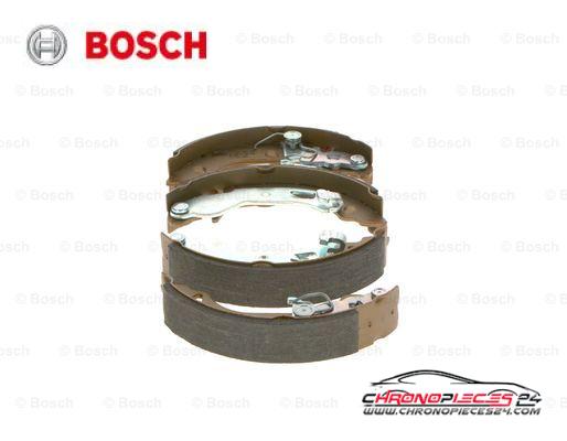 Achat de BOSCH 0 986 487 669 Jeu de mâchoires de frein pas chères