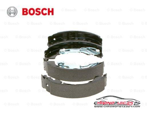 Achat de BOSCH 0 986 487 702 Jeu de mâchoires de frein pas chères