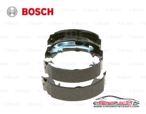 Achat de BOSCH 0 986 487 711 Jeu de mâchoires de frein, frein de stationnement pas chères