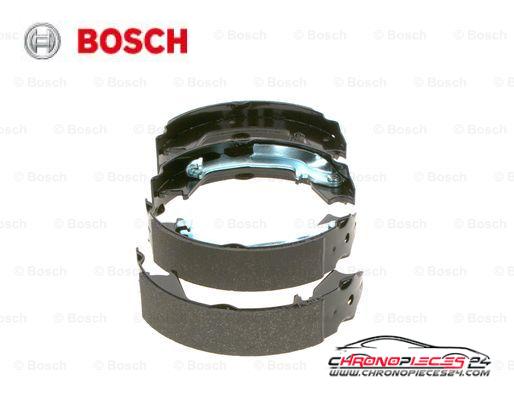 Achat de BOSCH 0 986 487 711 Jeu de mâchoires de frein, frein de stationnement pas chères