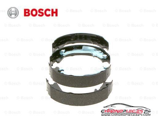 Achat de BOSCH 0 986 487 768 Jeu de mâchoires de frein, frein de stationnement pas chères